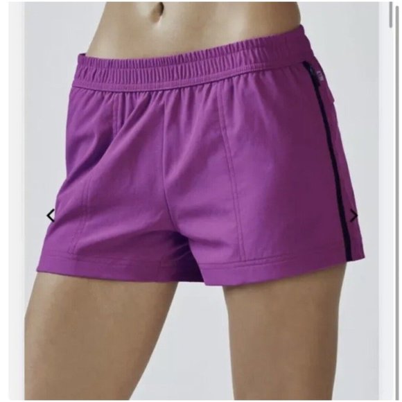 Fabletics Pants - Fabletics Women's Shorts Purple Run Eloise Side Zipper Stretchy Pockets  Large